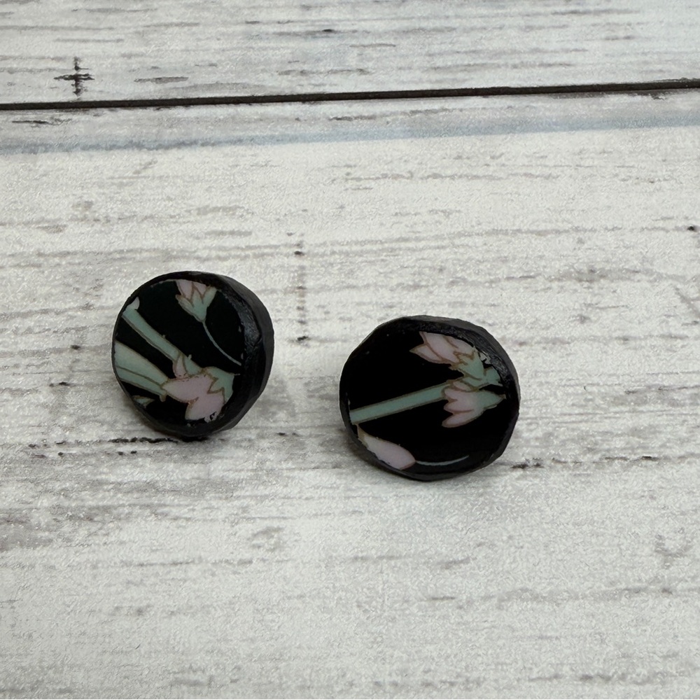 Elegant Black Floral Earrings, made out of tea cups